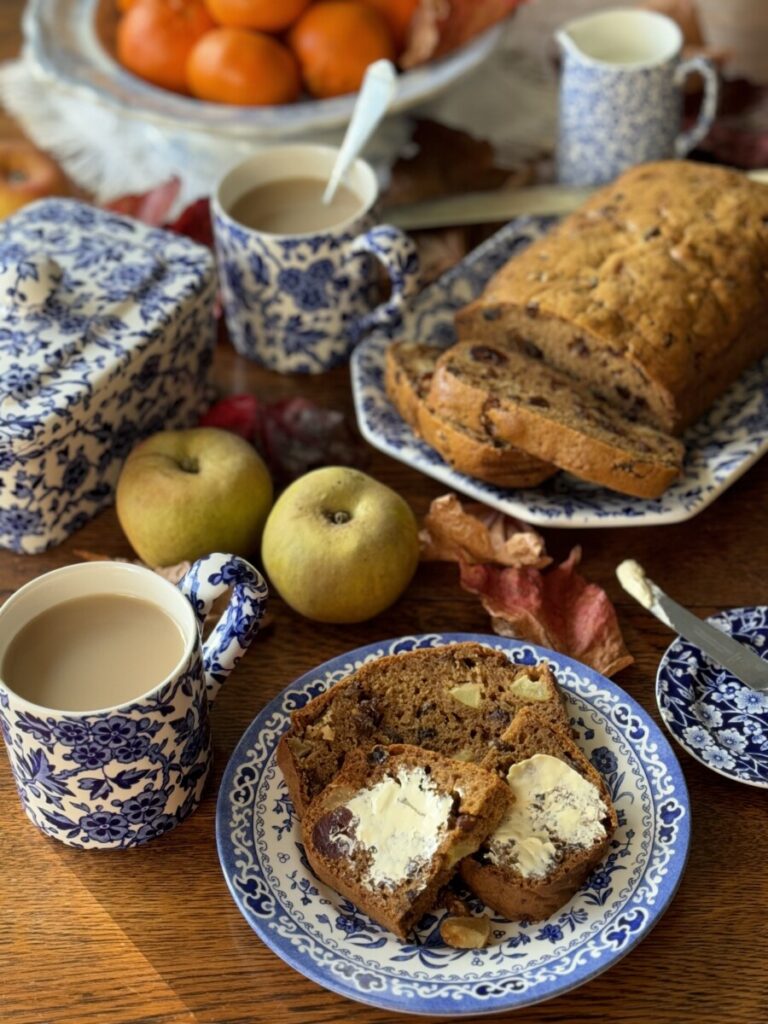 Apple & Mincemeat Gingerbread Tea Loaf